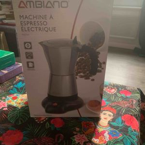 Machine à espresso électrique 