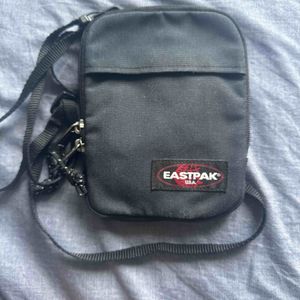 Pochette EastPak 