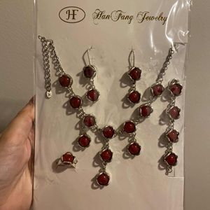 Bijoux Parure bague collier bracelet boucles 