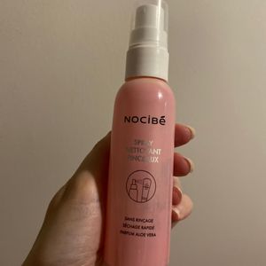 Spray nettoyant pinceaux Nocibé 