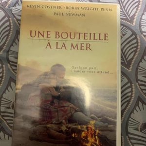 Cassette vhs une bouteille à la mer 