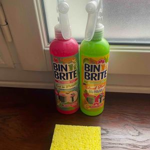 2 sent bon pour la poubelle + une éponge 