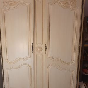 Armoire de style