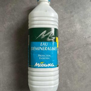Eau déminéralisée 