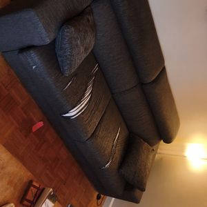 Canape lit 3 pl confortable. 