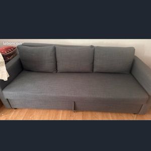 Canapé gris IKEA 