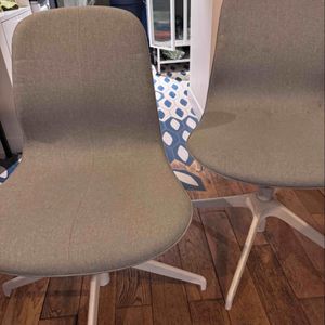 Donne 2 chaises de bureau! 