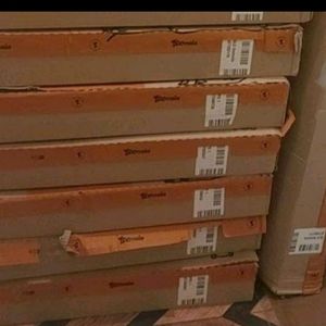 🤶 🎄 🎅 4 cartons identiques 