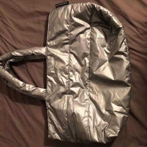 Sac couleur argent Sephora