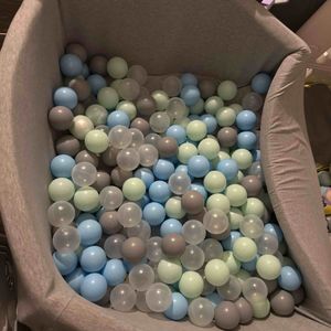 Piscine à balles 