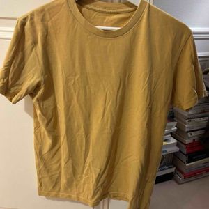 T-shirt Uniqlo taille S