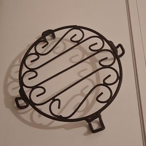 Dessous de plat en fer forge 