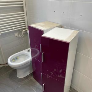 Deux petits meubles de SDB