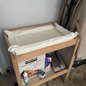 Table à langer IKEA 