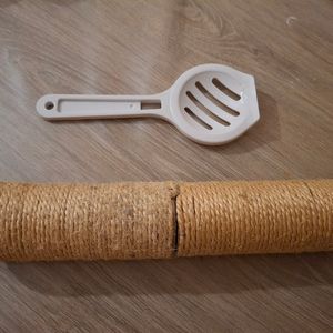 Poteaux et pelle pour chat