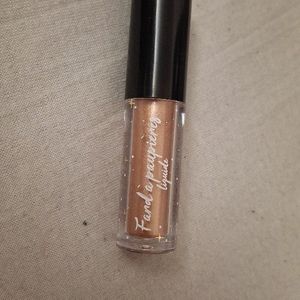 Fard à paupière liquide pailletés 