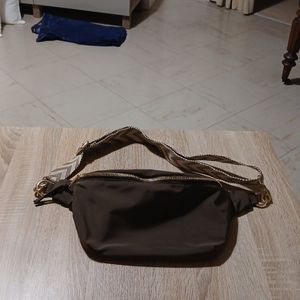 RÉSERVÉ à Allison 