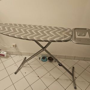 Table à repasser
