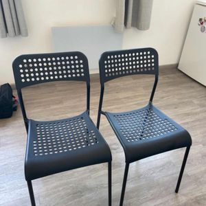 3 chaise IKEA 
