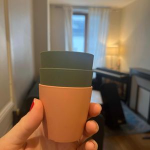 3 petits pots de fleur 