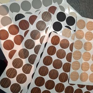 Autocollants cache defauts