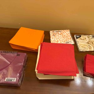 Lot de serviettes en papier 