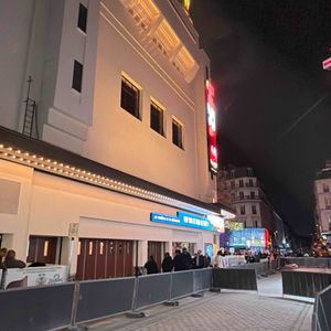 Deux billets grand rex urgent 