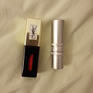 2 rouges à lèvres 
