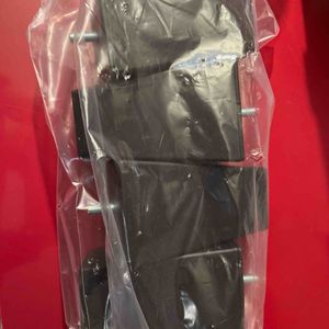 Lot 4 pieds de lit (sommier)