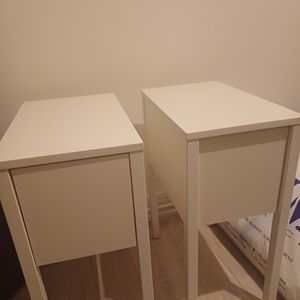 2 tables de chevet moderne 