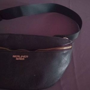 Grande Banane en cuir