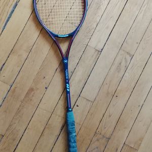 Raquette de squash parfait état 