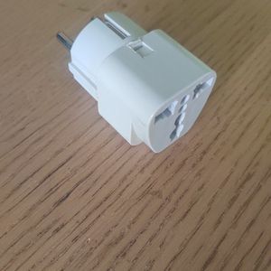 Adaptateur Chinois -> EUROPE