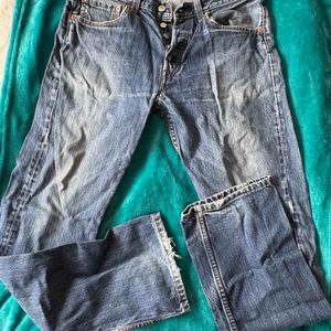 Jeans Levis taille 38