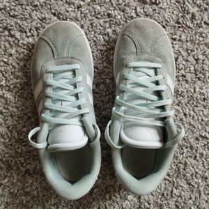 Adidas vert d'eau pointure 35